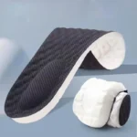Se33a5875ff1f4dd795d36474941fc692H.webp Gros plan sur des semelles intérieures confortables avec un tissu en maille respirant et un support rembourré.